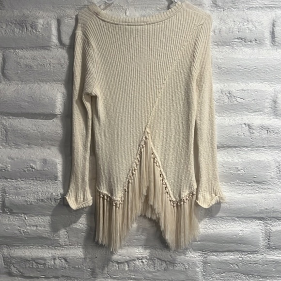 Eri + Ali Anthropologie Top - Picture 10 of 11